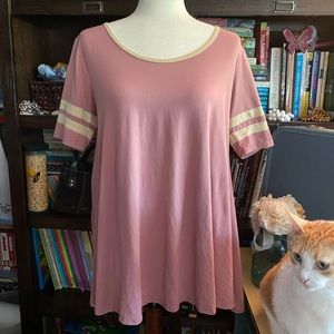RETIRED LuLaRoe perfect tee mauve size xs